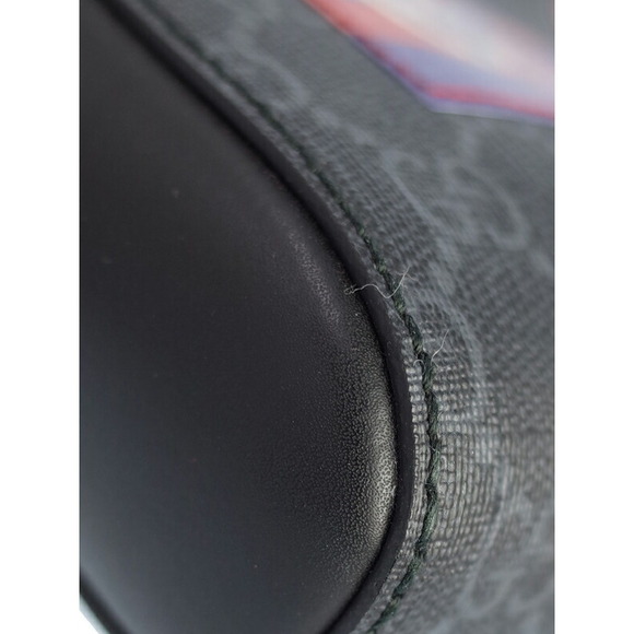 Gucci Courier GG Supreme Messenger Bag Shoulder - Picture 4 of 5